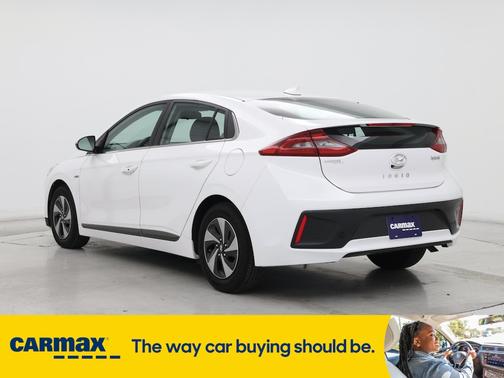2017 Hyundai IONIQ Hybrid SEL