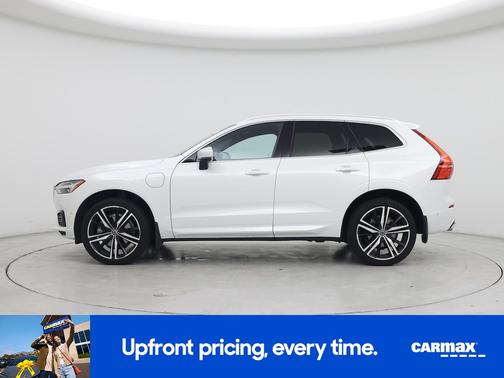 2019 Volvo XC60 Recharge Plug-In Hybrid T8 R-Design