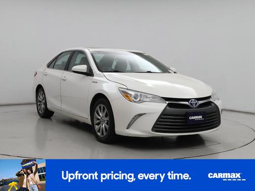 2016 Toyota Camry Hybrid XLE