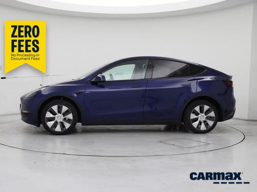 Blue 2023 Tesla Model Y Long Range