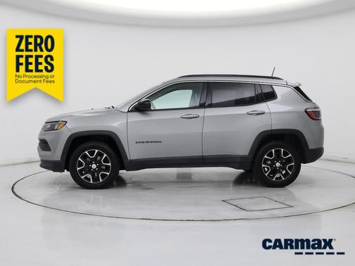 Silver 2022 Jeep Compass Latitude