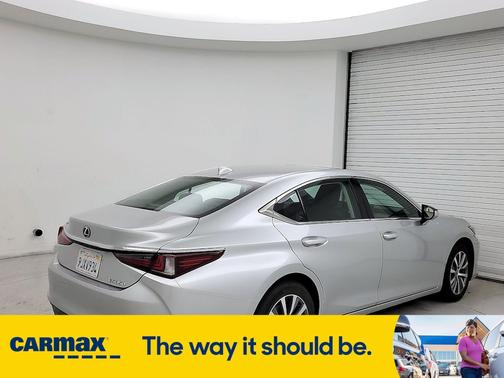 2019 Lexus ES 350