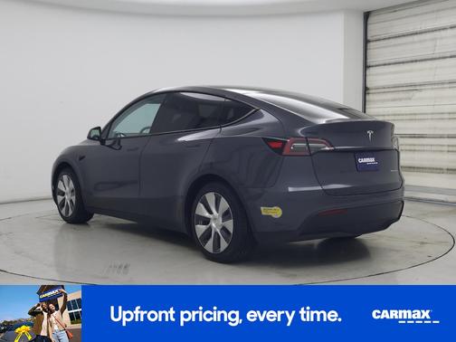 Gray 2022 Tesla Model Y Long Range