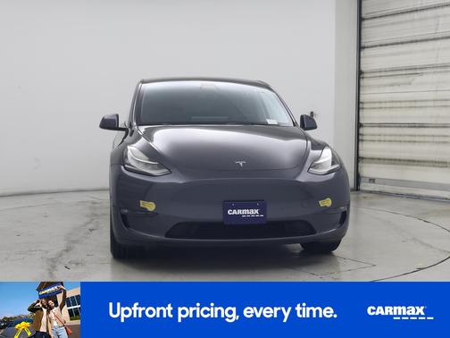 Gray 2022 Tesla Model Y Long Range