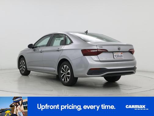 Gray 2022 Volkswagen Jetta S