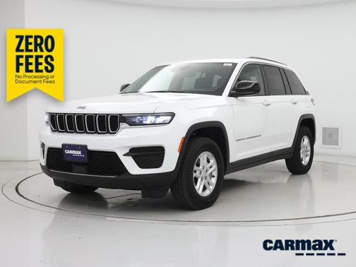 White 2023 Jeep Grand Cherokee Laredo