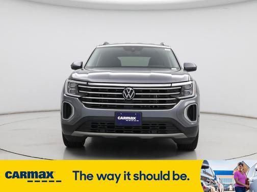 2024 Volkswagen Atlas SE w/Tech