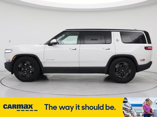 2023 Rivian R1S Adventure Performance Dual-Motor Large