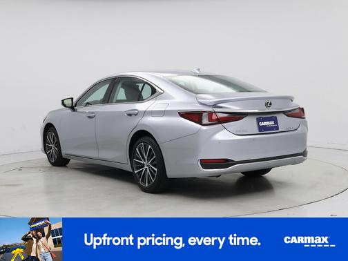 Silver 2025 Lexus ES 300h