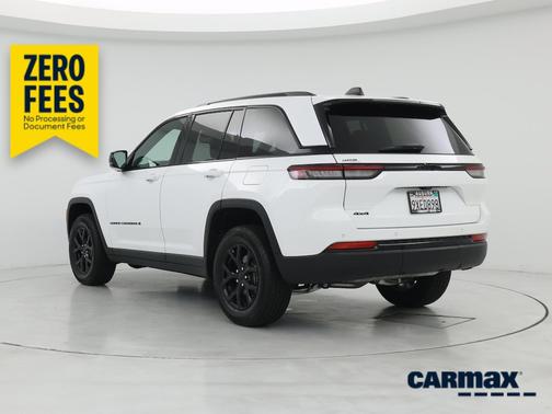 White 2025 Jeep Grand Cherokee Altitude X