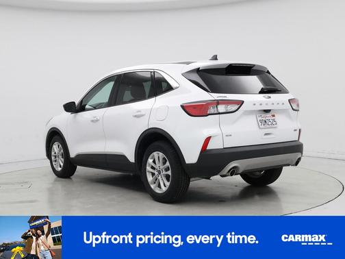 White 2022 Ford Escape SE