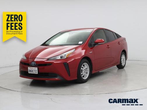 Red 2019 Toyota Prius L ECO
