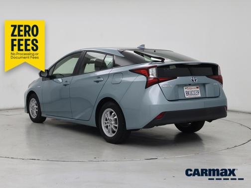 Green 2019 Toyota Prius LE