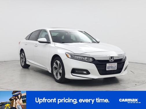 White 2018 Honda Accord EX