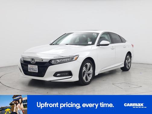 White 2018 Honda Accord EX