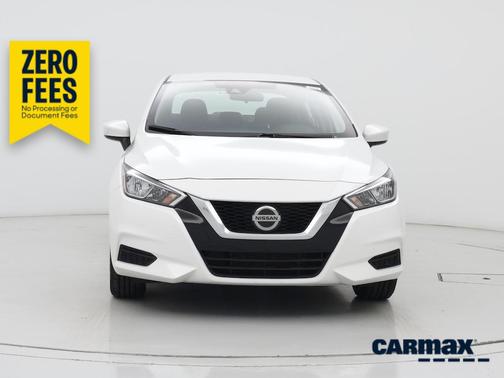 White 2022 Nissan Versa SV
