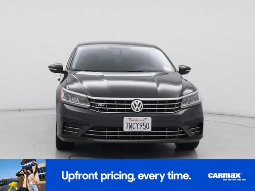 2017 Volkswagen Passat R-Line