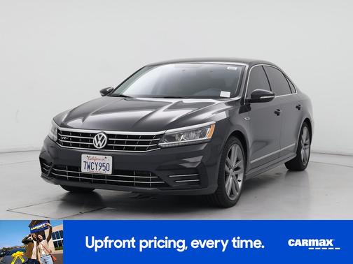 2017 Volkswagen Passat R-Line