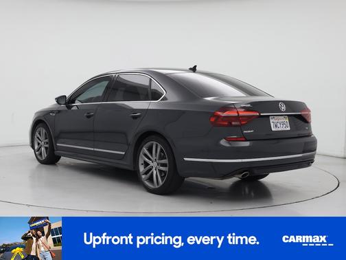 2017 Volkswagen Passat R-Line