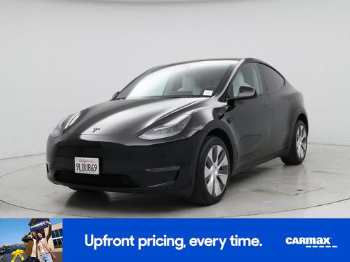 Black 2024 Tesla Model Y Long Range