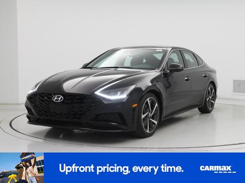 Black 2023 Hyundai SONATA SEL Plus