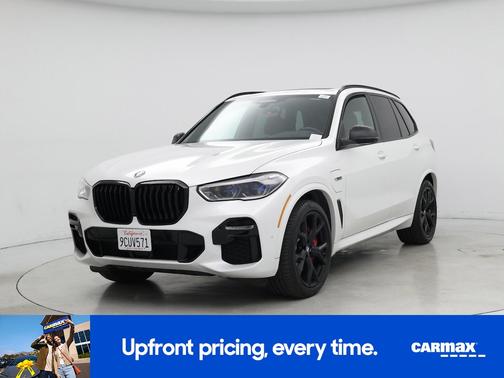 White 2023 BMW X5 PHEV XDrive45e