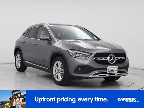 Gray 2022 Mercedes-Benz GLA 250