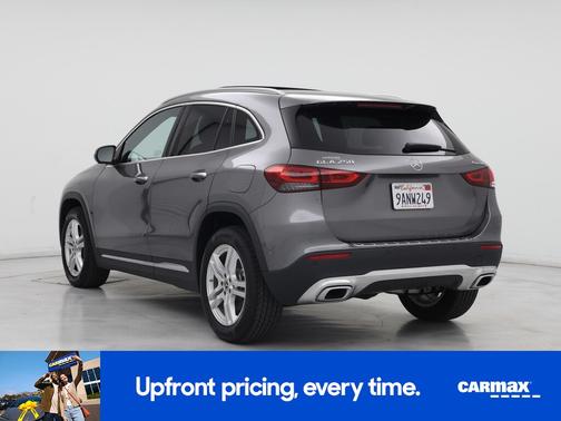Gray 2022 Mercedes-Benz GLA 250