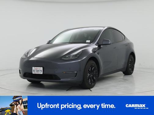 Gray 2023 Tesla Model Y Long Range