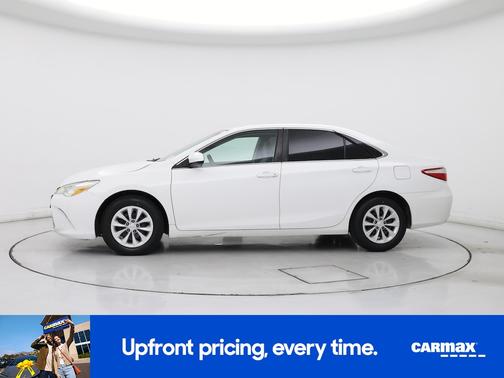 White 2015 Toyota Camry LE