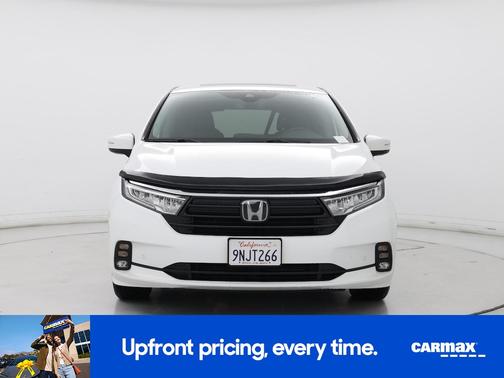 White 2024 Honda Odyssey Touring