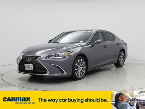 2021 Lexus ES 300h 
