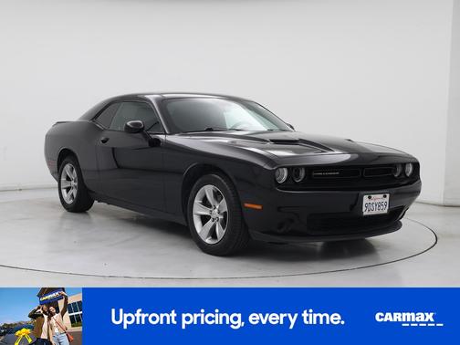 Black 2018 Dodge Challenger SXT