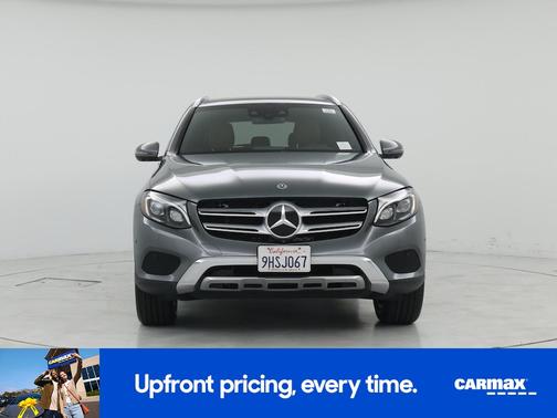 Gray 2018 Mercedes-Benz GLC 300