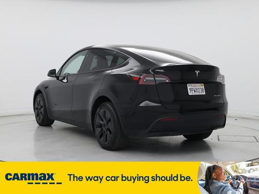 2025 Tesla Model Y Long Range