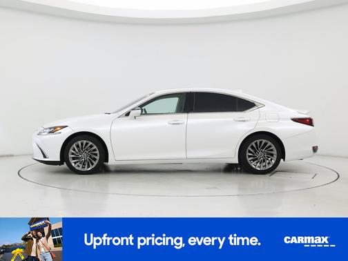 White 2024 Lexus ES 300h Luxury