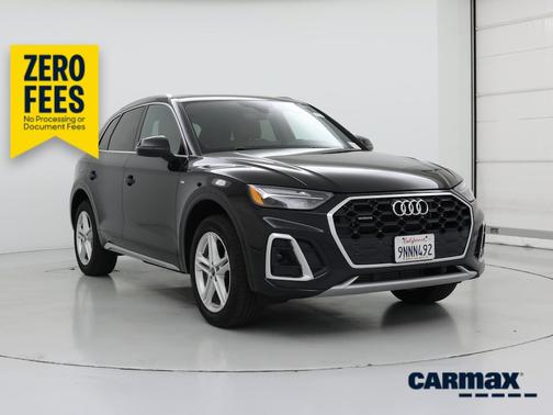 Black 2024 Audi Q5 S-Line Premium
