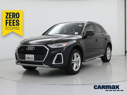 Black 2024 Audi Q5 S-Line Premium