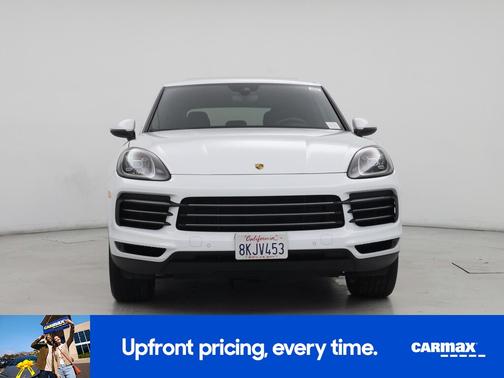 White 2019 Porsche Cayenne