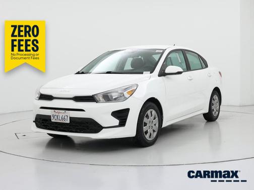 White 2022 Kia Rio S