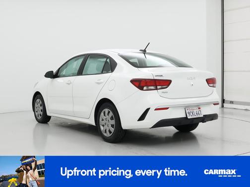 White 2022 Kia Rio S