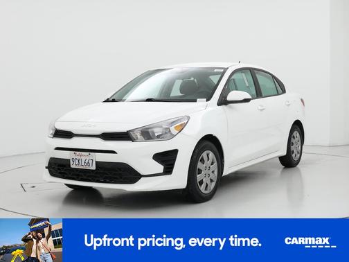 White 2022 Kia Rio S
