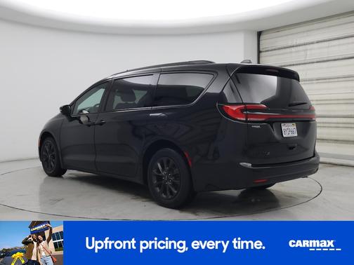 2021 Chrysler Pacifica Touring