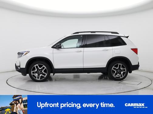 White 2023 Honda Passport Elite
