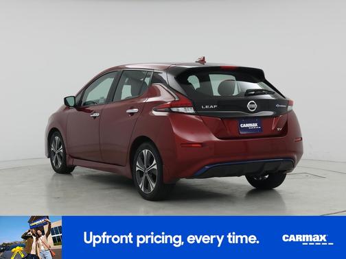 Red 2022 Nissan Leaf SV