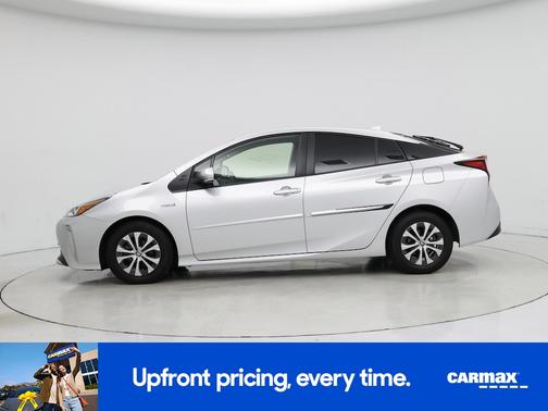 2021 Toyota Prius LE