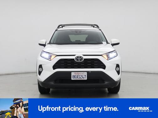 White 2019 Toyota RAV4 XLE