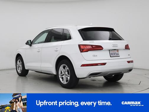 White 2019 Audi Q5 Premium
