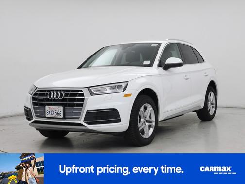White 2019 Audi Q5 Premium