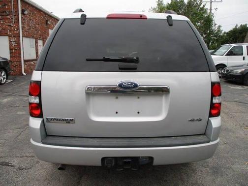 2010 Ford Explorer XLT